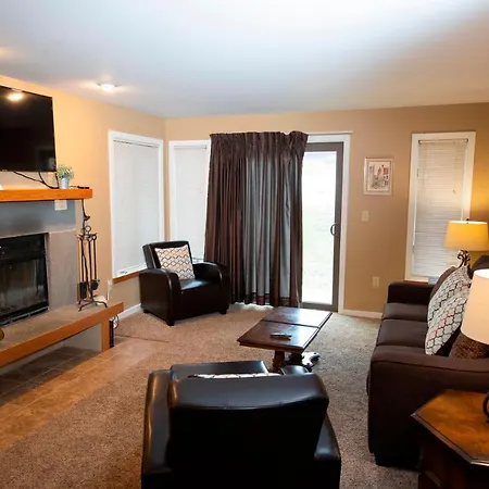 Mountain Lodge At Okemo-1Br Newly Renovated Condo